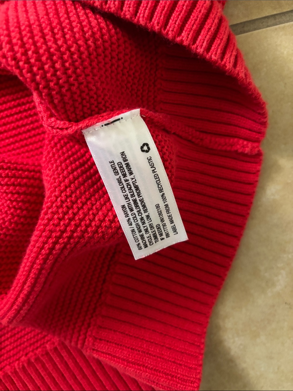Ava & Viv Bright Red Tie-Shoulder V-Neck Knit Tank - Picture 5 of 6